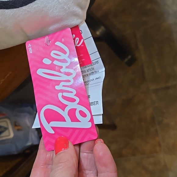 Barbie Skate Pillow - Picture 7 of 8